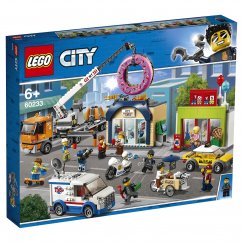 Конструктор LEGO City Открытие магазина по продаже пончиков